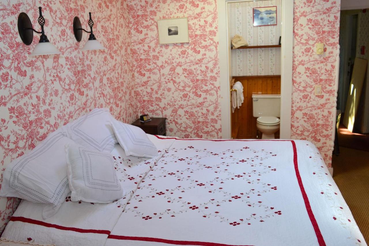 Black Friar And Pub Bed & Breakfast Bar Harbor